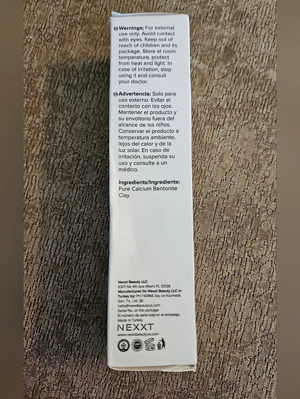 Nexx Anti Acne Mask - White with Copper Logo
